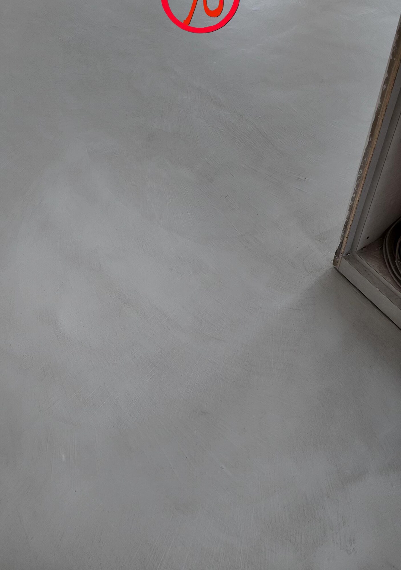 Raw and Cloudy microcement finish